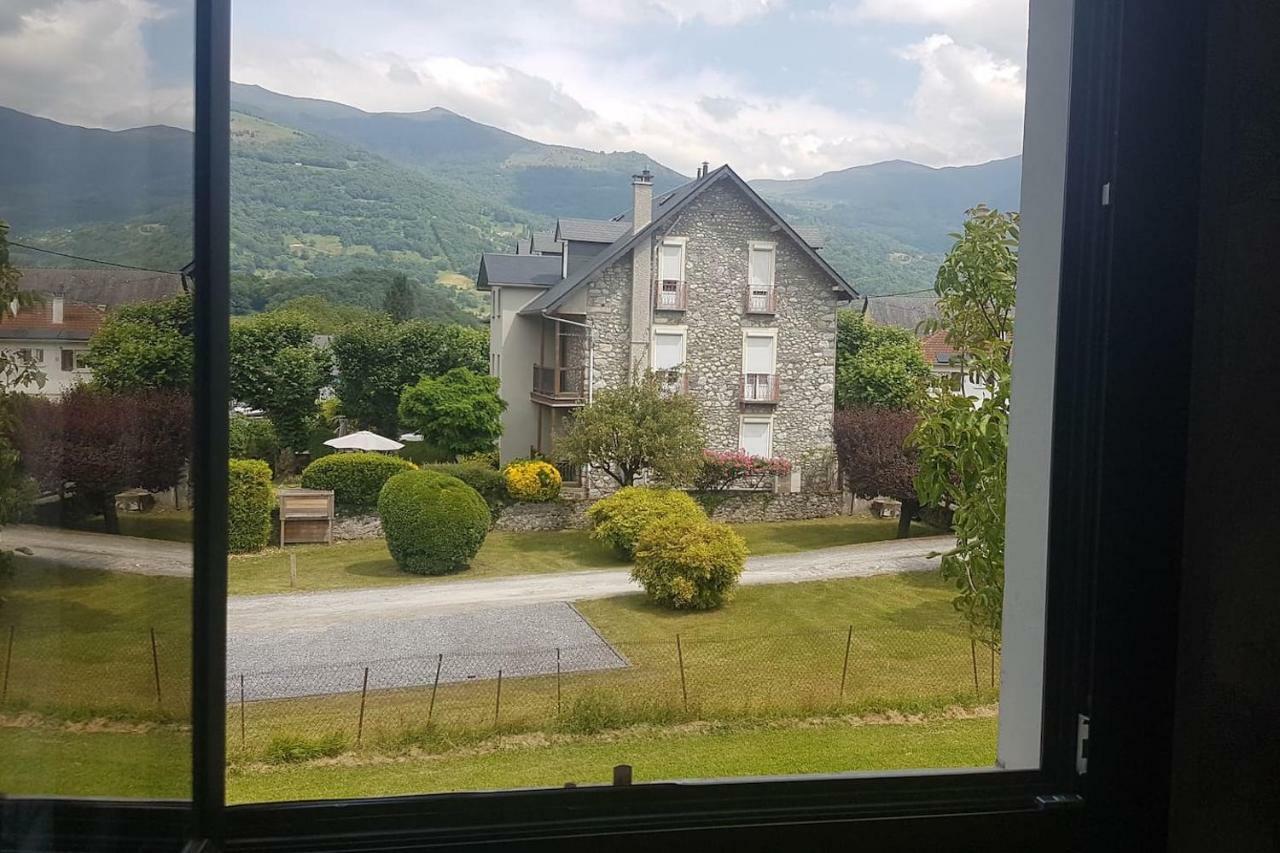 Grand Appartement Sympa Au Coeur De La Vallee Parking Prive Terrasse Plein Sud Argeles-Gazost Exterior photo